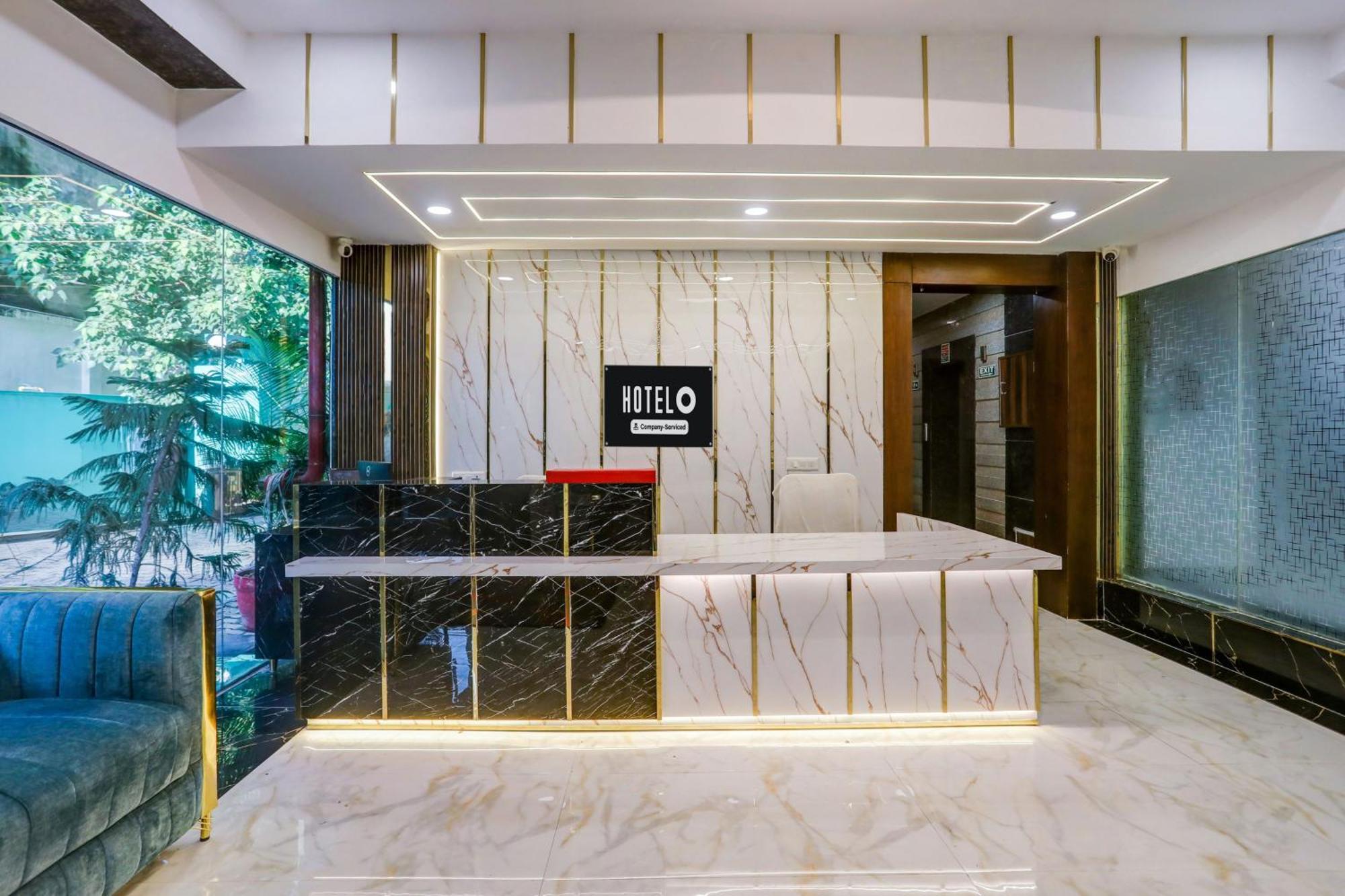 Hotel O Jmk 3*