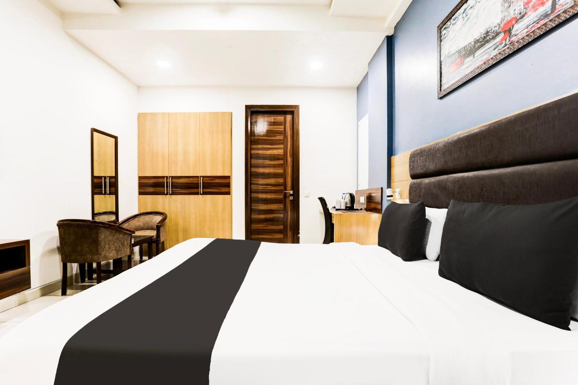 O Jmk Hotel New Delhi