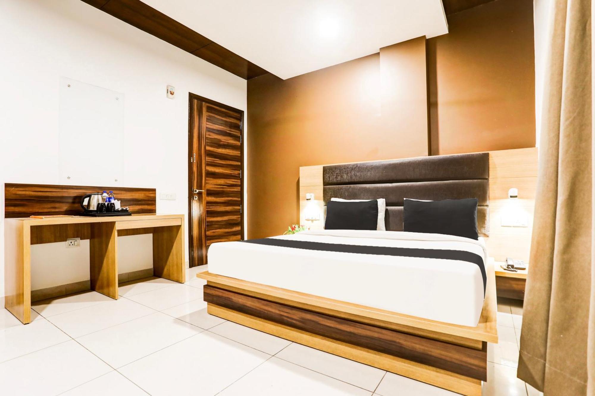 Hotel O Jmk New Delhi