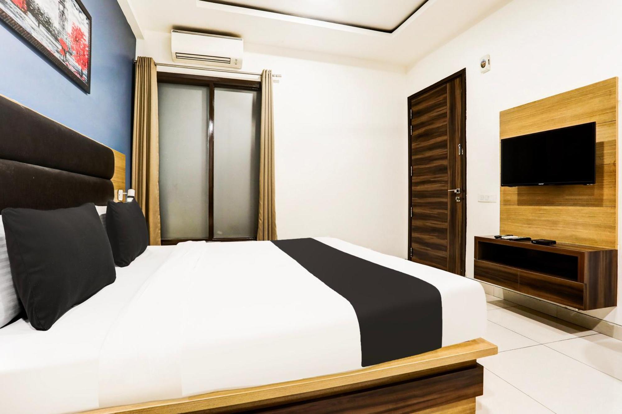 O Jmk Hotel New Delhi